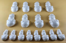 16 x Edible 3D 45mm Snowmen Snowman, Christmas icing toppers, cake cupcakes decorations T096
