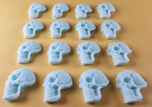 16 x Edible 3D 25mm Skulls, Halloween, icing toppers, cake cupcakes decorations T093
