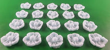 20 x Edible 3D 20mm flower flowers icing toppers, cake cupcakes decorations T032
