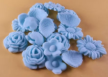 20 Piece Edible 3D Bouquet Flower set, icing toppers, cake cupcakes decorations T070
