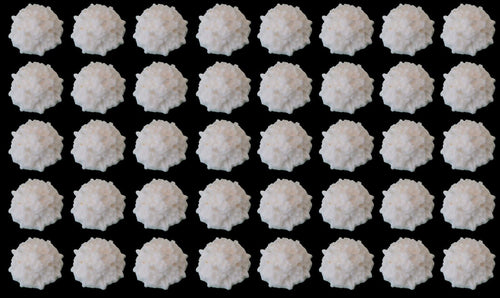 40 x Edible 3D 25mm cluster flowers, cake, cupcake toppers