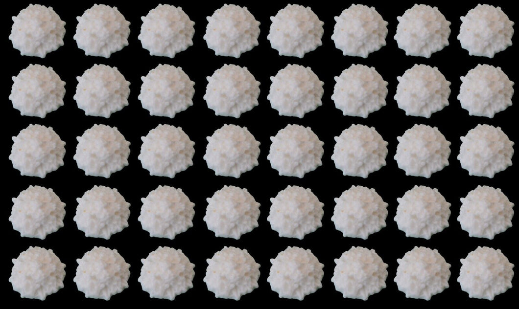 40 x Edible 3D 25mm cluster flowers, cake, cupcake toppers