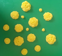 12 x Edible 3D sugar rose flower cupcake cake toppers, decorations, wedding