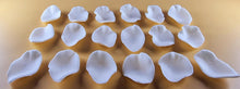 18 x Edible 3D 36mm Rose Petals icing toppers, cake cupcakes decorations T044