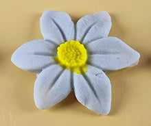 9 x Edible 3D 40mm Wild daffodil Flowers icing toppers, cake cupcakes T121
