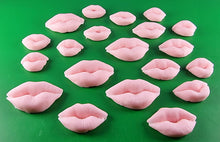 20 x Edible 3D 25mm Mixed Size Lips icing toppers, cake cupcakes decorations T050
