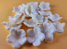 20 x Edible 3D 25mm Cherry Blossoms Flowers, icing toppers, cake cupcakes decorations T069