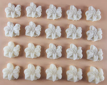 20 x Edible 3D 20mm flower flowers icing toppers, cake cupcakes decorations T022