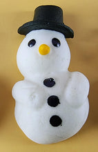 6 x Edible 3D 45mm Snowmen, Snowman Christmas icing toppers, T132