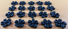 20 x Edible 3D 22mm flower flowers icing toppers, cake cupcakes decorations T031