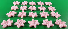 20 x Edible 3D 20mm flower flowers icing toppers, cake cupcakes decorations T034