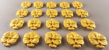 20 x Edible 3D 20mm flower flowers icing toppers, cake cupcakes decorations T028