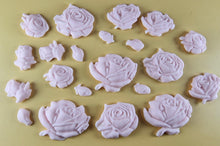 20 x Edible 3D 33mm Mixed Rose Set, icing toppers, cake cupcakes decorations T089