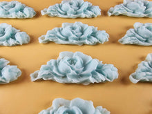 12 x Edible 3D 55mm Rose Bunches, icing toppers, cake cupcakes decorations T080