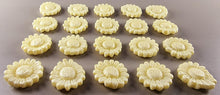 20 x Edible 3D 22mm flower flowers icing toppers, cake cupcakes decorations T030
