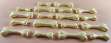 18 x Edible 3D 44mm Dog bones bone, icing toppers, cake cupcakes decorations T037