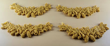 4 x Edible 3D 110mm Garlands, Christmas icing toppers, cake cupcakes decorations T097