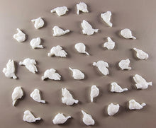 30 x Edible 3D 10mm Small Birds Bird icing toppers, cake cupcakes decorations T039