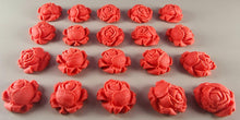 20 x Edible 3D 23mm high detail roses rose flowers icing toppers, cake cupcakes decorations T018