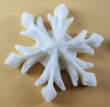 4 x Edible 3D 50mm Christmas Snowflakes Snow icing toppers, cake cupcakes decorations T101