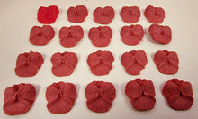 20 x Edible 3D 30mm violets violet flowers icing toppers, cake cupcakes decorations T003