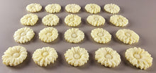20 x Edible 3D 20mm flower flowers icing toppers, cake cupcakes decorations T021