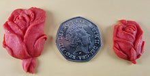 15 x Edible 3D 30mm Rose Bud Set, icing toppers, cake cupcakes decorations T074