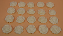 20 x Edible 3D 24mm medium roses flowers icing toppers, cake cupcakes decorations T002