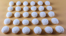 30 x Edible 3D 11mm Dahlia Flowers, icing toppers, cake cupcakes decorations T065