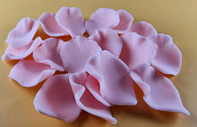 18 x Edible 3D 36mm Rose Petals icing toppers, cake cupcakes decorations T044