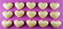 15 x Edible 3D 30mm Hearts icing toppers, cake cupcakes decorations T059