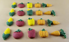 20 x Edible 3D 18mm Mixed Vegetables icing toppers, cake cupcakes decorations T100