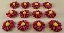 12 x Edible 3D 20mm Daisies Daisy flowers icing toppers, cake cupcakes T115