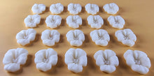 20 x Edible 3D 20mm flower flowers icing toppers, cake cupcakes decorations T027
