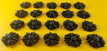20 x Edible 3D 20mm daisies daisy flowers icing toppers, cake cupcakes decorations T016