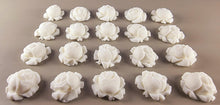 20 x Edible 3D 23mm high detail roses rose flowers icing toppers, cake cupcakes decorations T018