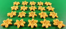 20 x Edible 3D 20mm flower flowers icing toppers, cake cupcakes decorations T034