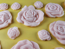 15 x Edible 3D Mixed Roses flowers Set, icing toppers, cake cupcakes decorations T077