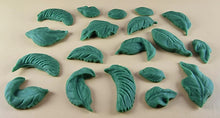 18 x Edible 3D Mixed Leaves, Leaf, icing toppers, cake cupcakes T138