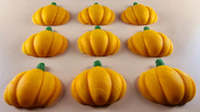 9 x Edible 3D 45mm Halloween Pumpkins, icing toppers, T134