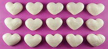 15 x Edible 3D 30mm Hearts icing toppers, cake cupcakes decorations T059