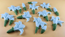 12 x Edible 3D 50mm Lily Flowers icing toppers, cake cupcakes decorations T109