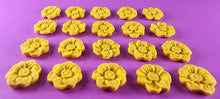 20 x Edible 3D 22mm flower flowers icing toppers, cake cupcakes decorations T025