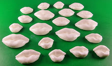 20 x Edible 3D 25mm Mixed Size Lips icing toppers, cake cupcakes decorations T050