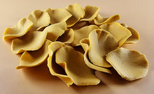 18 x Edible 3D 36mm Rose Petals icing toppers, cake cupcakes decorations T044