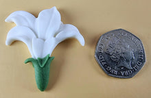 12 x Edible 3D 50mm Lily Flowers icing toppers, cake cupcakes decorations T109