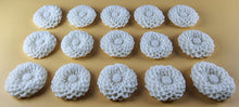 15 x Edible 3D Large Dahlia flowers, icing toppers, cake cupcakes decorations T078