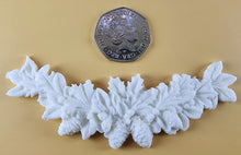 4 x Edible 3D 110mm Garlands, Christmas icing toppers, cake cupcakes decorations T097