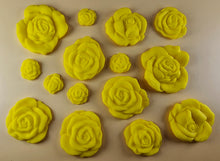 15 x Edible 3D Mixed Roses flowers Set, icing toppers, cake cupcakes decorations T077