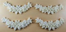 4 x Edible 3D 110mm Garlands, Christmas icing toppers, cake cupcakes decorations T097